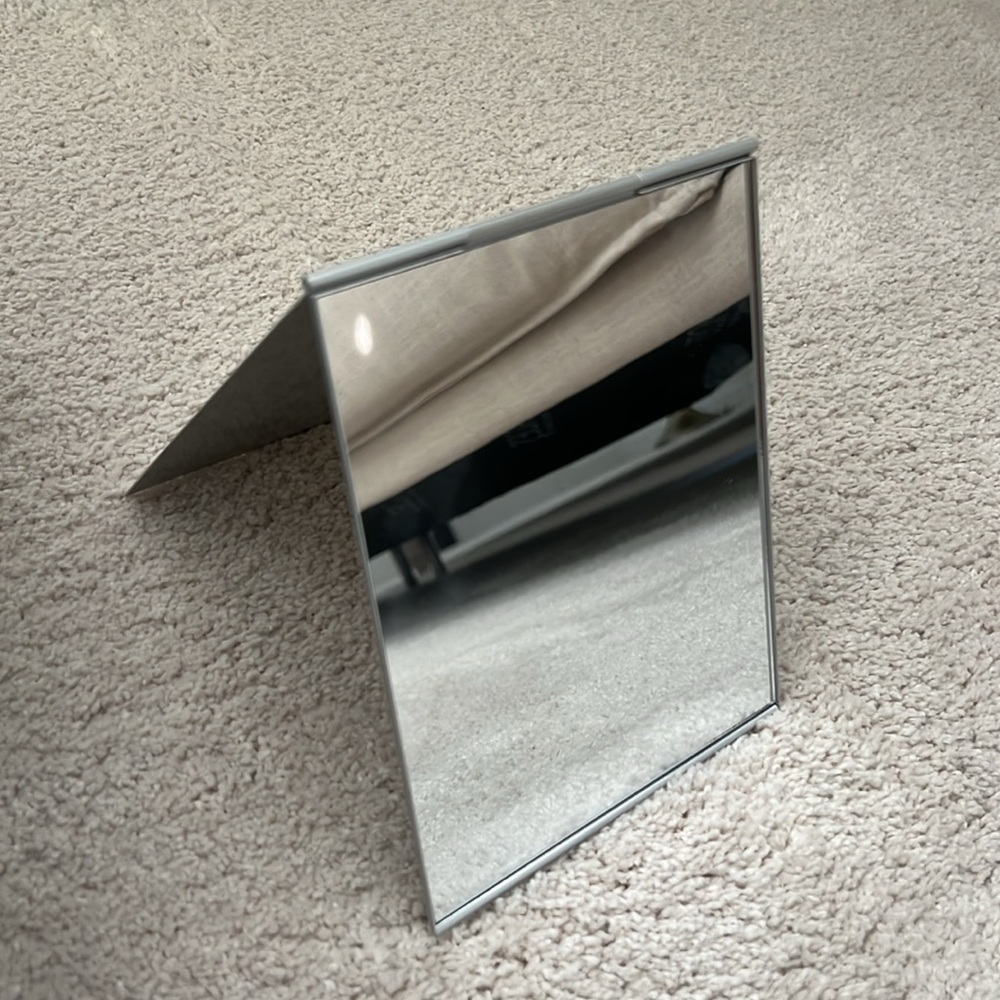 Beis Cosmetic Case - Picture 8 of 10